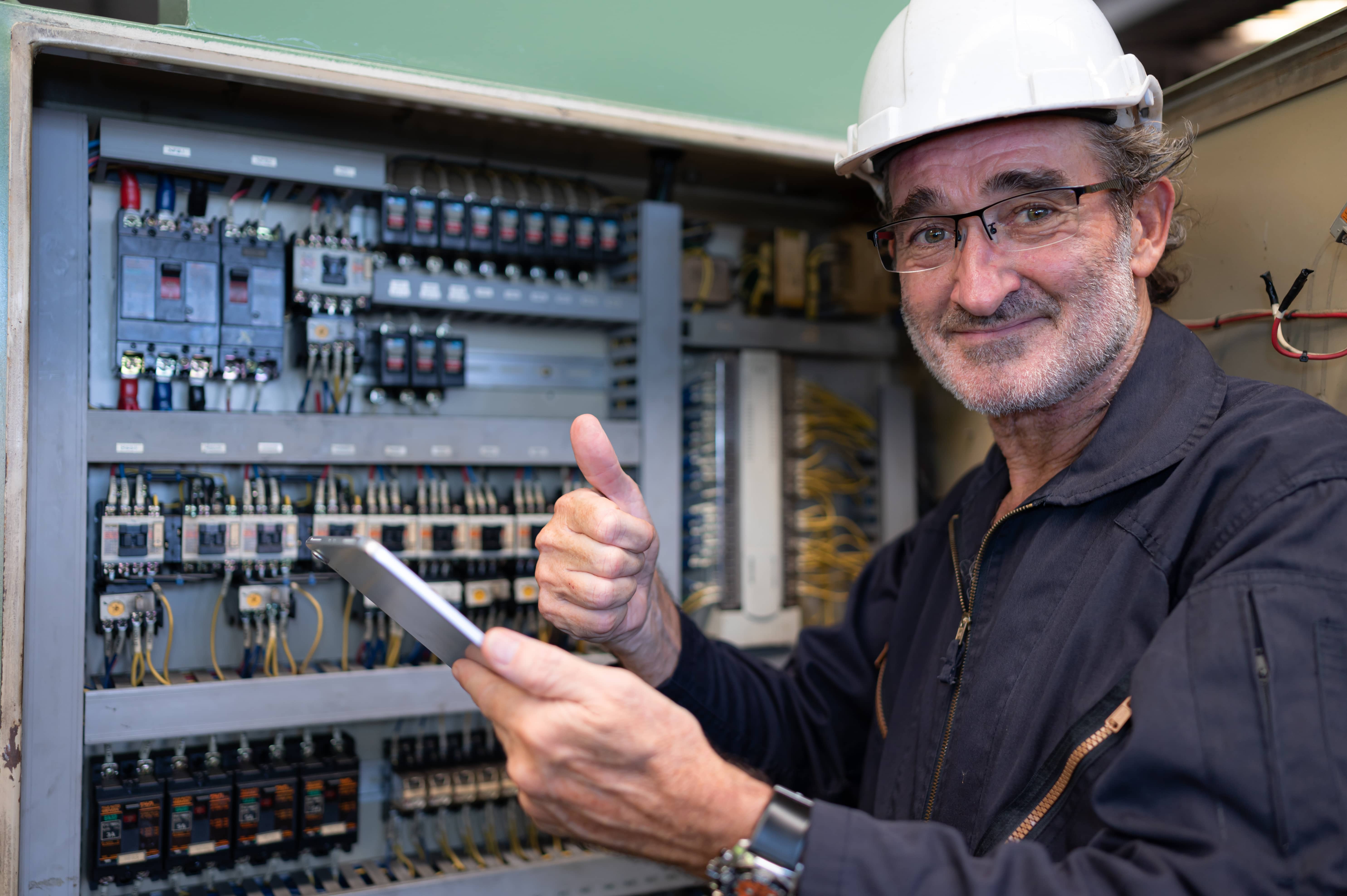 senior engineer with ipad
